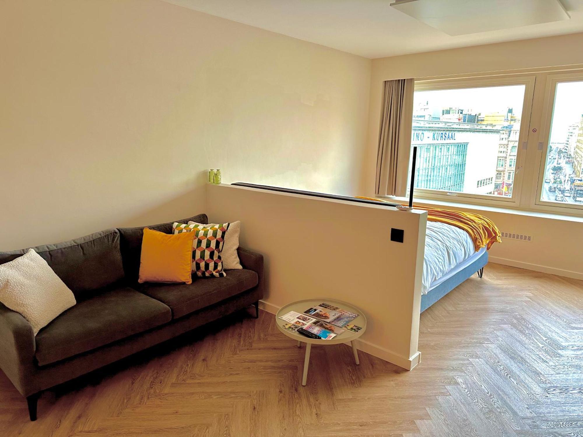 Studio By Aimee - 20M From The Beach & In City Centre! Oostende Dış mekan fotoğraf