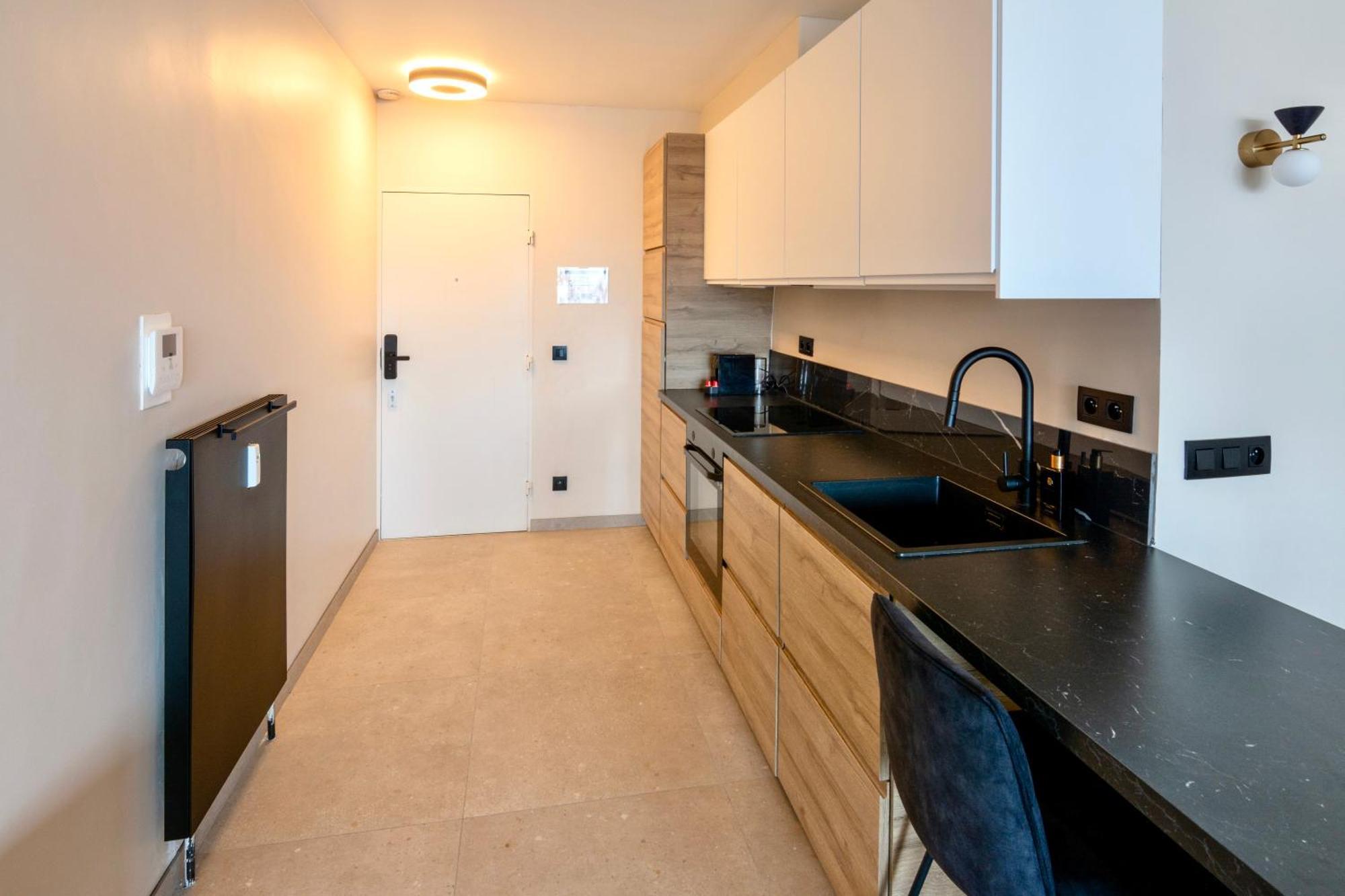 Studio By Aimee - 20M From The Beach & In City Centre! Oostende Dış mekan fotoğraf